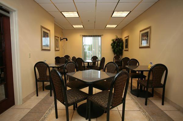 Americas Best Value Inn Louisville Dış mekan fotoğraf