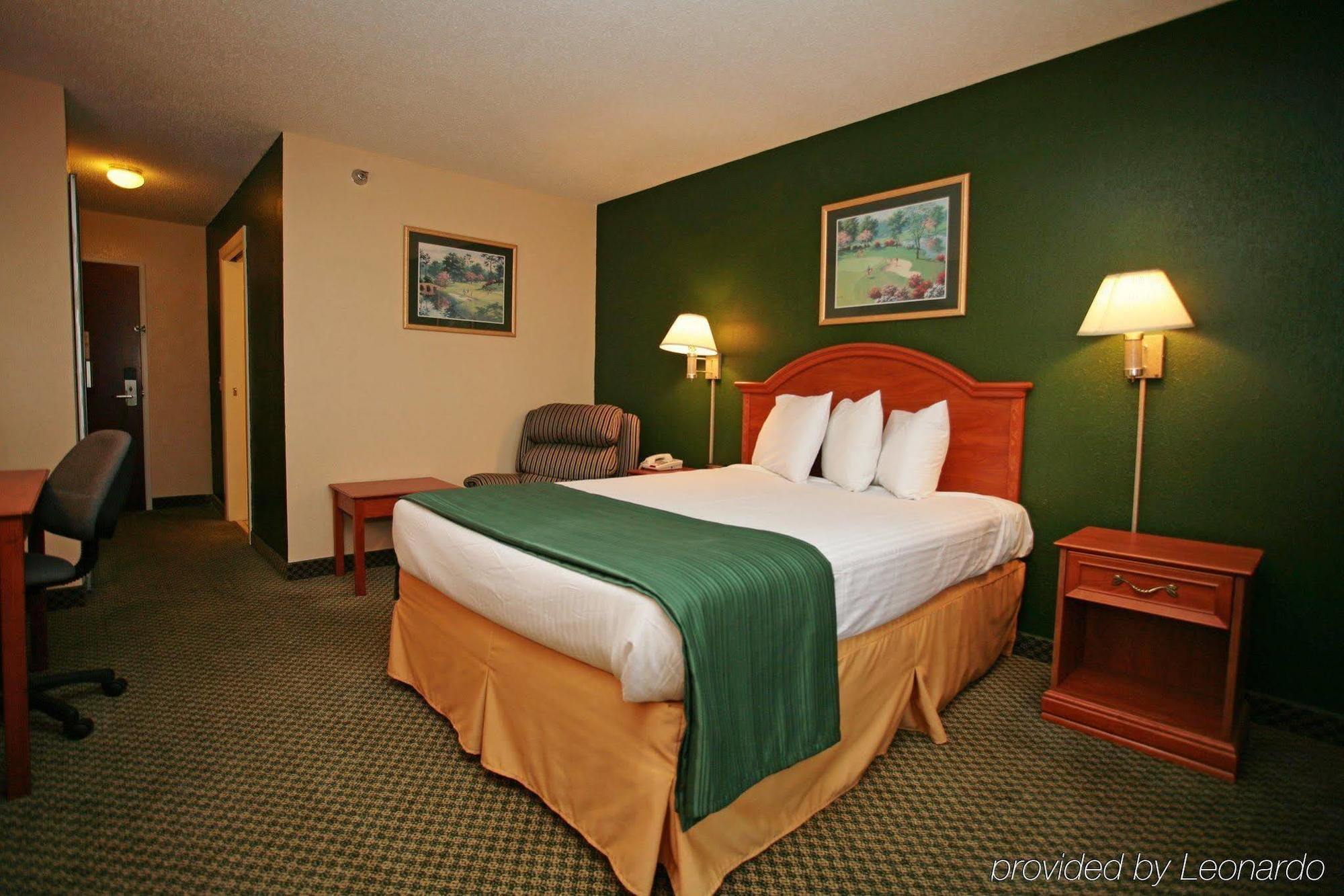 Americas Best Value Inn Louisville Oda fotoğraf